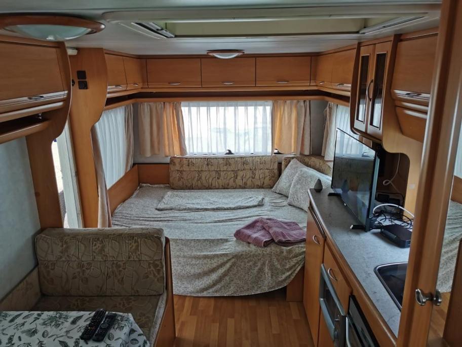 Sea Caravan On The Beach 希典 外观 照片