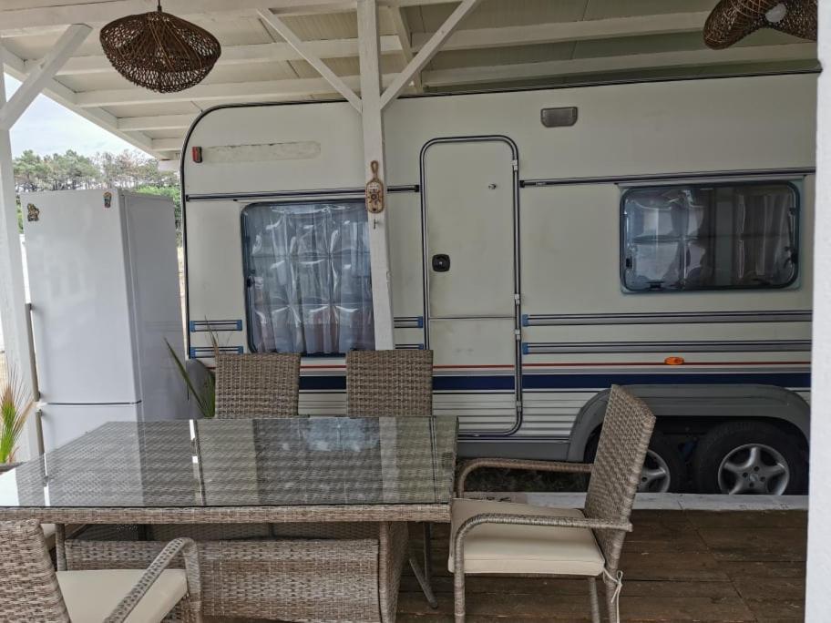 Sea Caravan On The Beach 希典 外观 照片