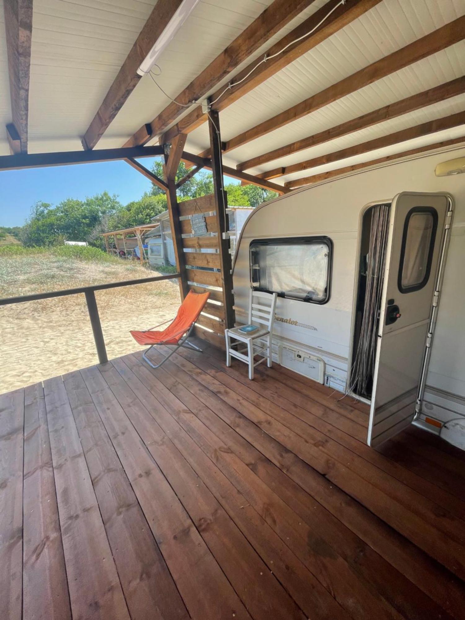 Sea Caravan On The Beach 希典 外观 照片