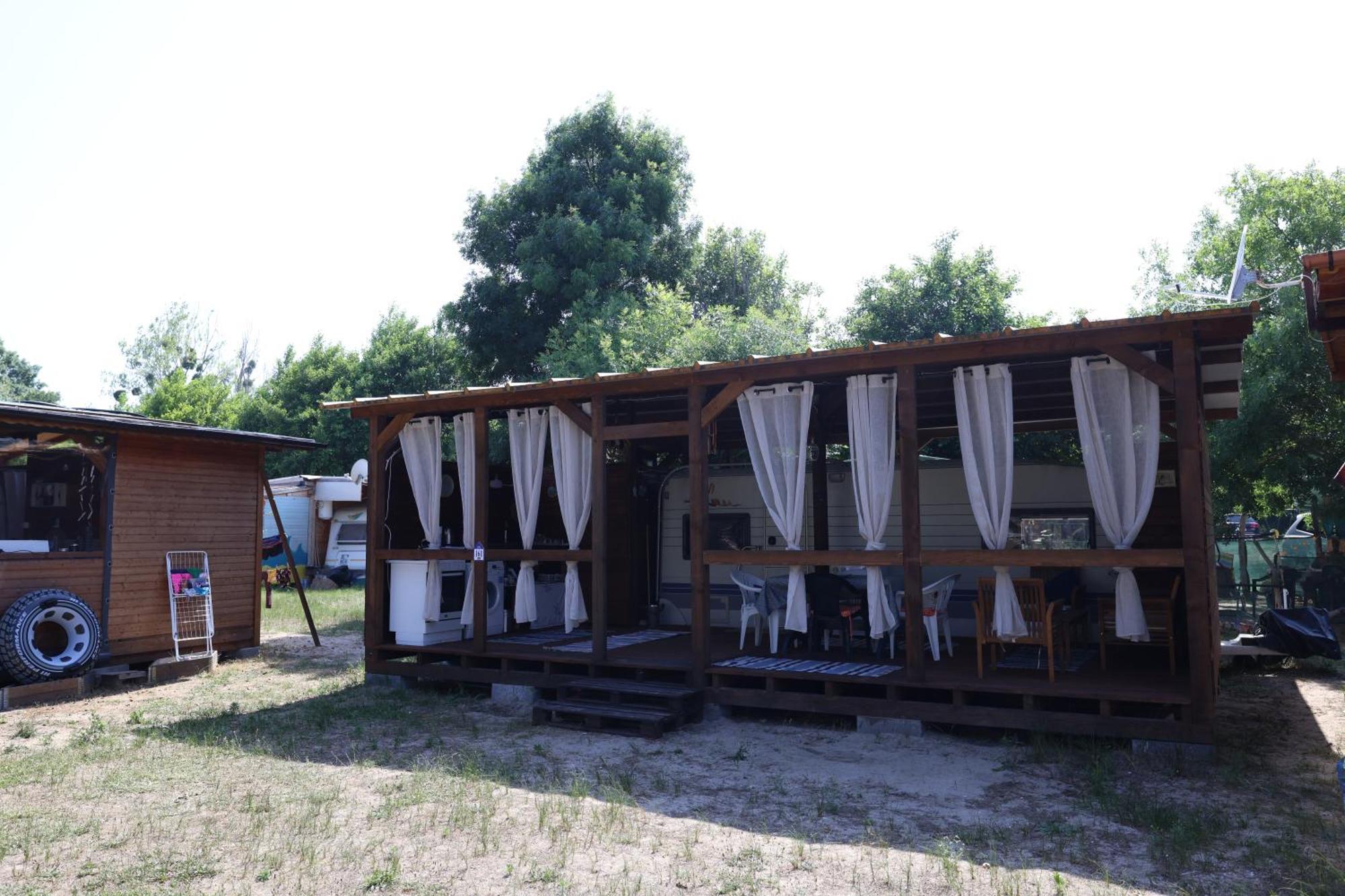 Sea Caravan On The Beach 希典 外观 照片