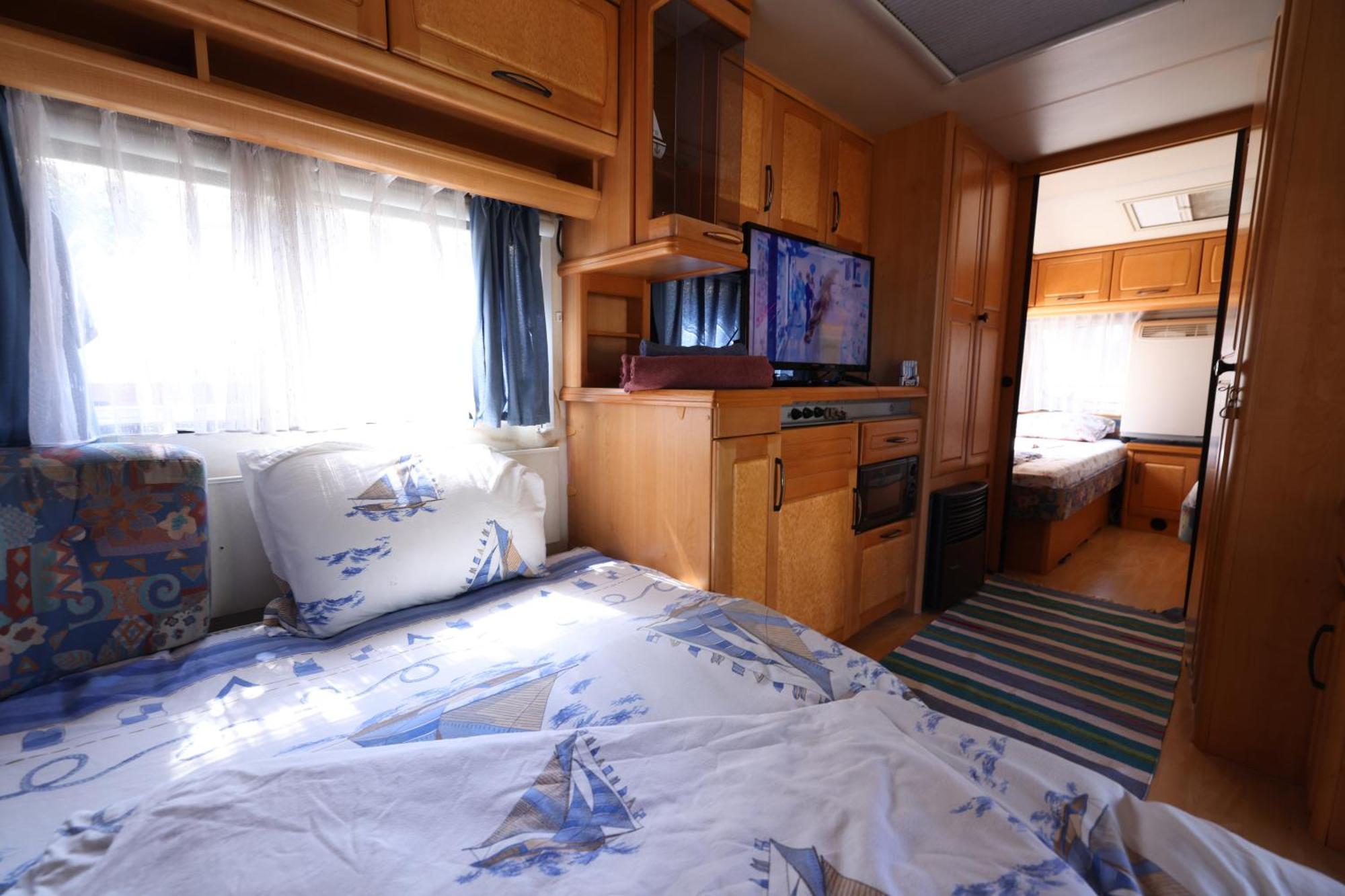Sea Caravan On The Beach 希典 外观 照片